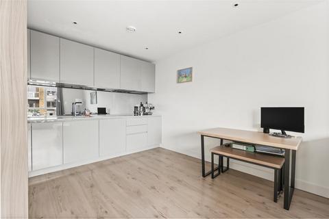 2 bedroom apartment for sale, High Street, Horsey N8