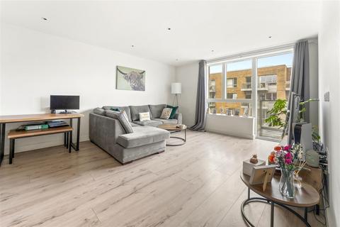 2 bedroom apartment for sale, High Street, Horsey N8