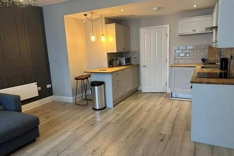 2 bedroom apartment to rent, Heaton Road, Newcastle Upon Tyne