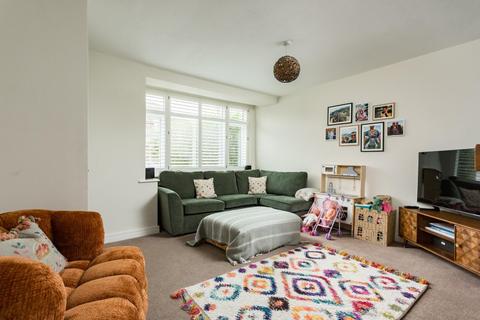 4 bedroom semi-detached house for sale, Collingwood Avenue, York