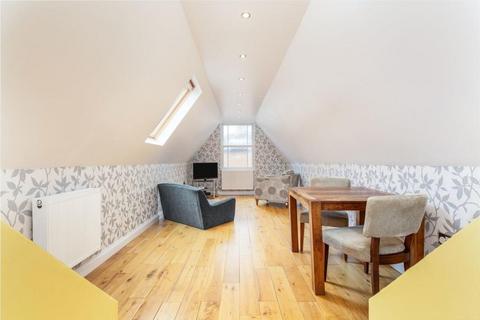 2 bedroom apartment for sale, High Street, Westerham TN16