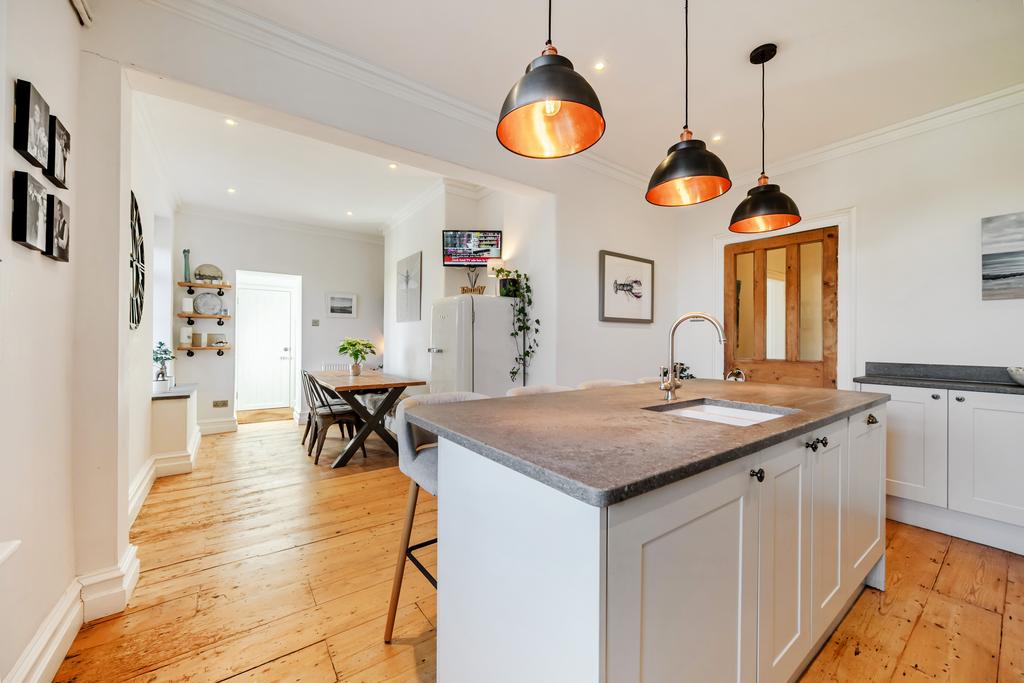 Kitchen / Breakfast Room