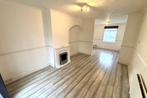 2 bedroom terraced house to rent, Ford Road, Dagenham, RM10