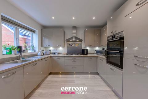 4 bedroom detached house for sale, Newman Drive, Birmingham B45