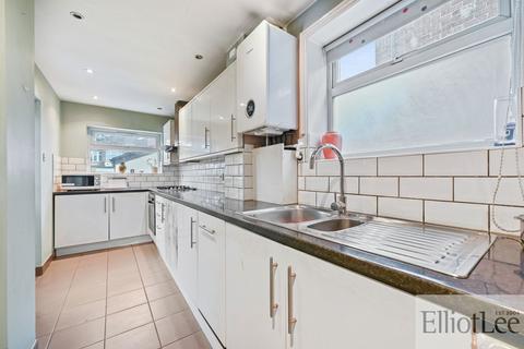 3 bedroom semi-detached house for sale, Ashness Gardens, Greenford UB6