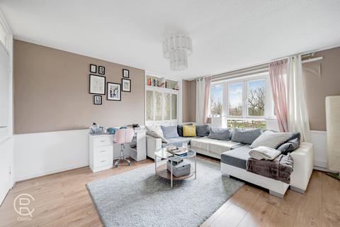 2 bedroom flat for sale, Uxbridge Road, Hanwell, LONDON, W7