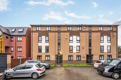 2 bedroom flat for sale, Uxbridge Road, Hanwell, LONDON, W7