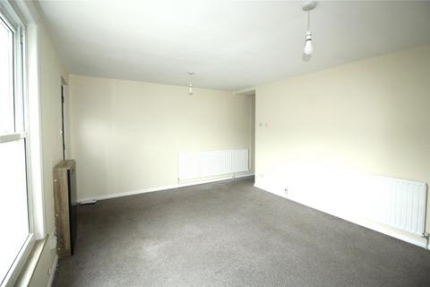 2 bedroom maisonette to rent, Wellington Street, Gravesend, Kent, DA12