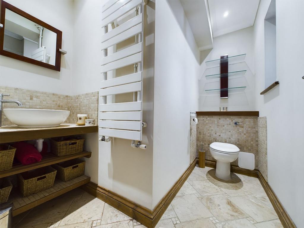 Ground Floor WC in main house