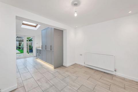 3 bedroom terraced house to rent, The Causeway, Ely CB7