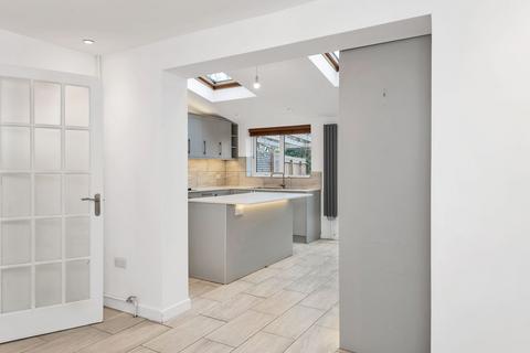 3 bedroom terraced house to rent, The Causeway, Ely CB7