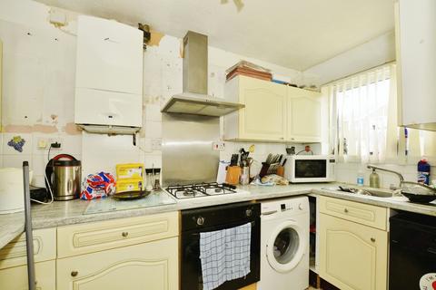 2 bedroom semi-detached house for sale, Green Lane, Ashford, Kent, TN23