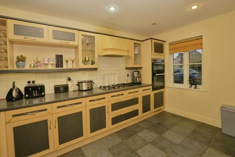 undefined, Hereford Close, Kennington, Ashford, Kent, TN24