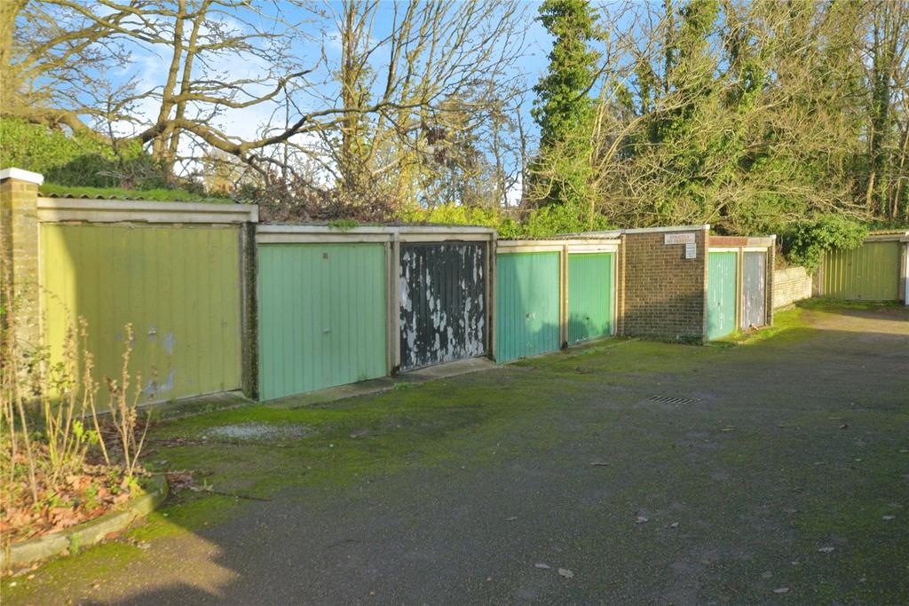 Garage En-Bloc