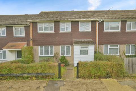 Luddenham Close, Ashford, Kent, TN23