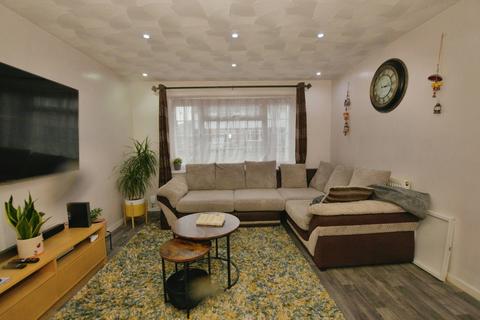 3 bedroom semi-detached house for sale, Harvey Road, Willesborough, Ashford, Kent, TN24