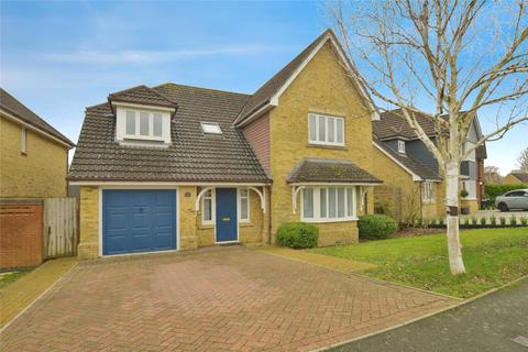 4 bedroom detached house for sale, Lucilla Avenue, Ashford, Kent, TN23