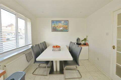 4 bedroom detached house for sale, Viburnum Close, ASHFORD, Kent, TN23