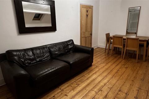 3 bedroom flat for sale, Lennard Road, London, SE20