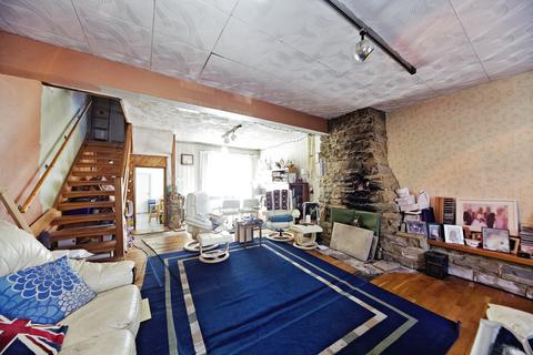 2 bedroom terraced house for sale, Laurier Road, Croydon, CR0