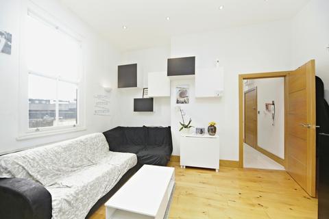 undefined, Brighton Road, South Croydon, CR2
