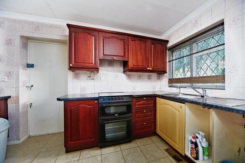 4 bedroom semi-detached house for sale, Radcliffe Road, Croydon, CR0