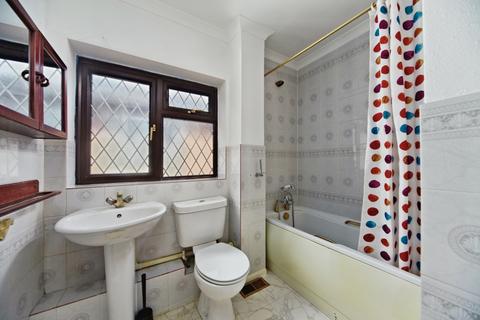 4 bedroom semi-detached house for sale, Radcliffe Road, Croydon, CR0