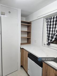 undefined, London, London, E15