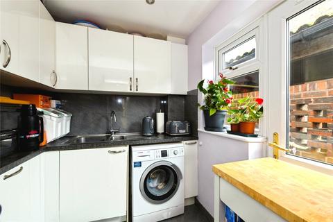 4 bedroom detached house for sale, Blossom Close, South Croydon, CR2