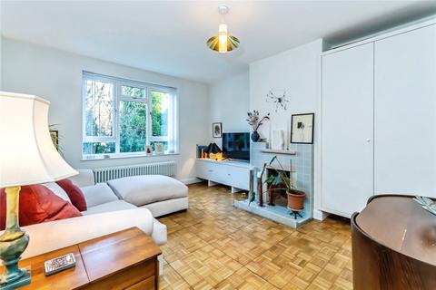 2 bedroom flat for sale, Valley Road, KENLEY, Surrey, CR8