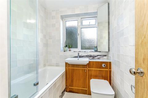 2 bedroom flat for sale, Valley Road, KENLEY, Surrey, CR8