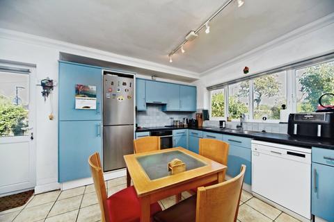 undefined, Hartland Way, Croydon, CR0