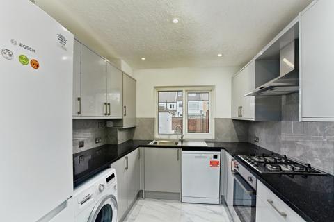 2 bedroom terraced house for sale, Southwell Road, Croydon, CR0