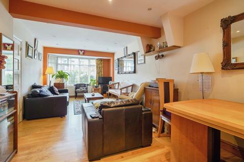 undefined, Conisborough Crescent, London, SE6