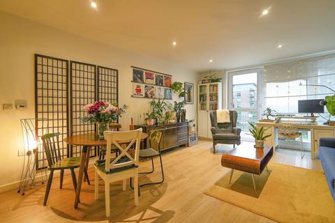 2 bedroom flat for sale, Ottley Drive, London, SE3