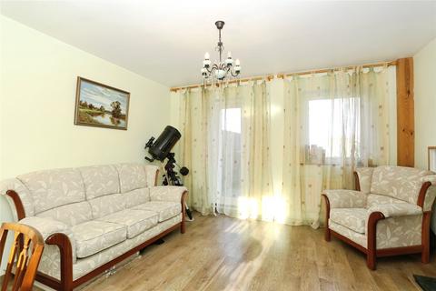 3 bedroom semi-detached house for sale, Whitebeam Avenue, Bromley, BR2