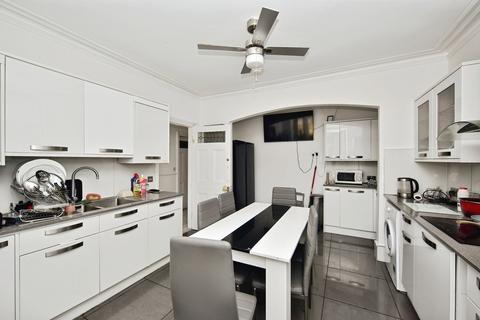 undefined, Maidstone Road, Chatham, ME4