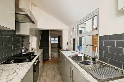 Castle Road, Chatham, Kent, ME4