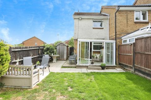 2 bedroom end of terrace house for sale, Freshwater Road, Chatham, Kent, ME5