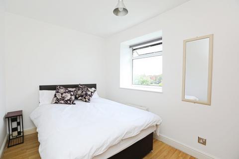 2 bedroom end of terrace house for sale, Freshwater Road, Chatham, Kent, ME5