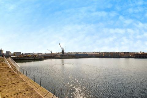 2 bedroom flat for sale, Watersmeet, St. Marys Island, Chatham, Kent, ME4