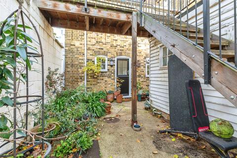 2 bedroom terraced house for sale, New Road, Chatham, Kent, ME4