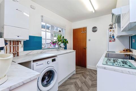 2 bedroom terraced house for sale, New Road, Chatham, Kent, ME4
