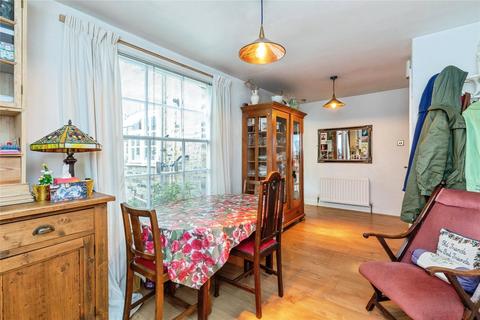 2 bedroom terraced house for sale, New Road, Chatham, Kent, ME4