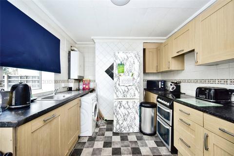 3 bedroom terraced house for sale, Upper Luton Road, Chatham, Kent, ME5
