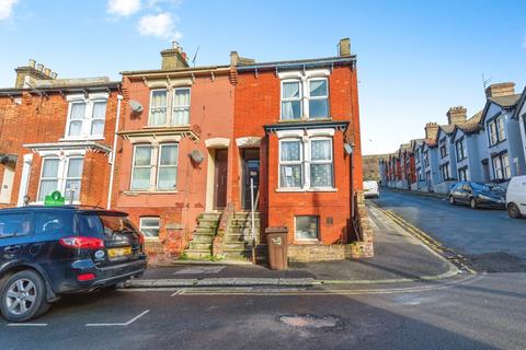 Hillside Road, Chatham, Kent, ME4