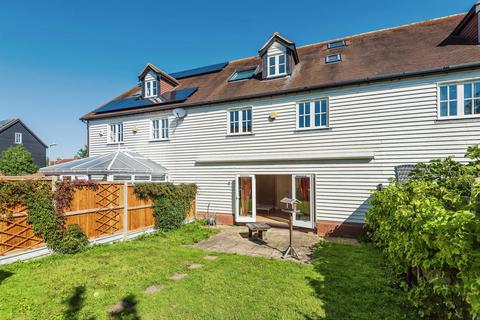 4 bedroom terraced house for sale, Gardners Close, Ash, Canterbury, Kent, CT3