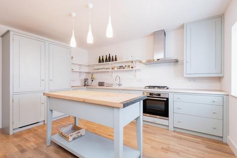 4 bedroom terraced house for sale, Gardners Close, Ash, Canterbury, Kent, CT3