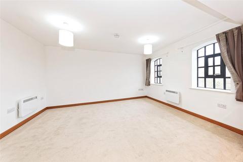undefined, Weir Court, Barton Mill Road, Canterbury, CT1