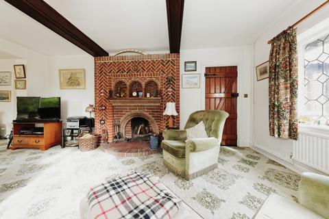 3 bedroom detached house for sale, Island Road, Sturry, Canterbury, CT2